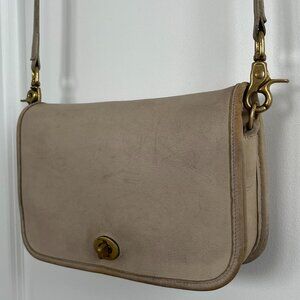 VINTAGE COACH~ Bone/Ivory Crossbody Smooth Leather Bag w/ Brass-Toned Hardware